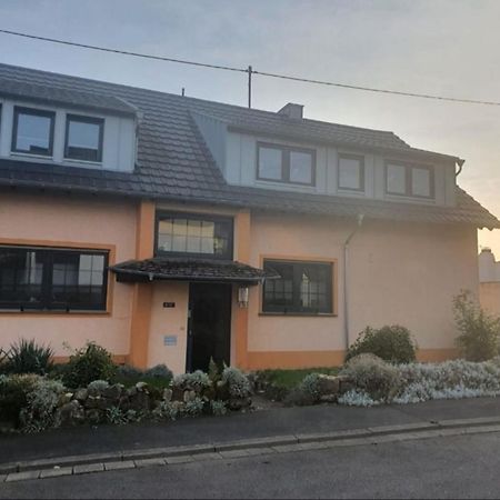 Ferienhaus-Weitsicht Sankt Wendel Exteriör bild