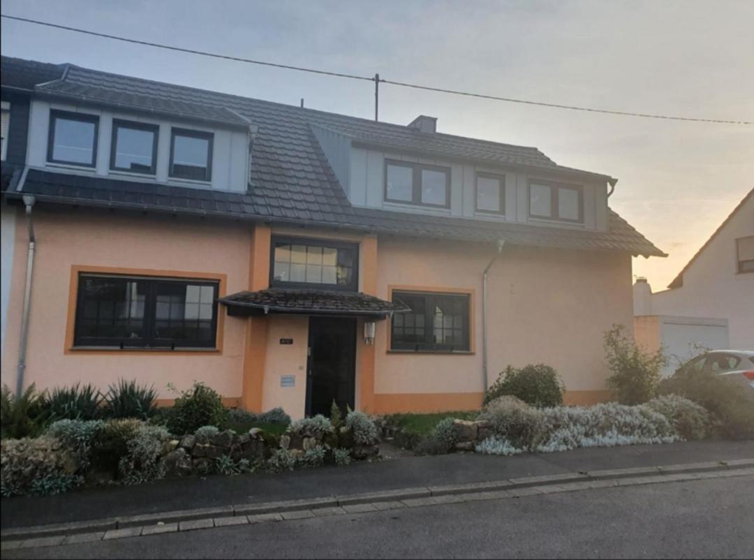 Ferienhaus-Weitsicht Sankt Wendel Exteriör bild